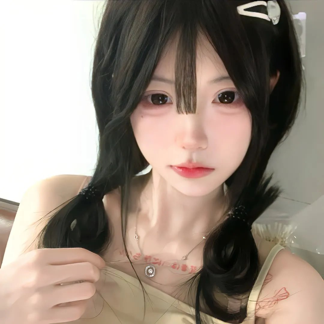 甘古拜·卡蒂娅瓦迪海报